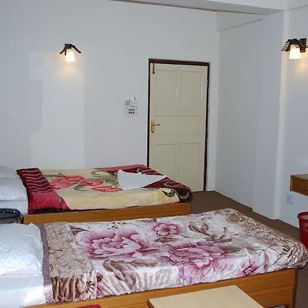 דרג'ילינג Hotel Spandan מראה חיצוני תמונה